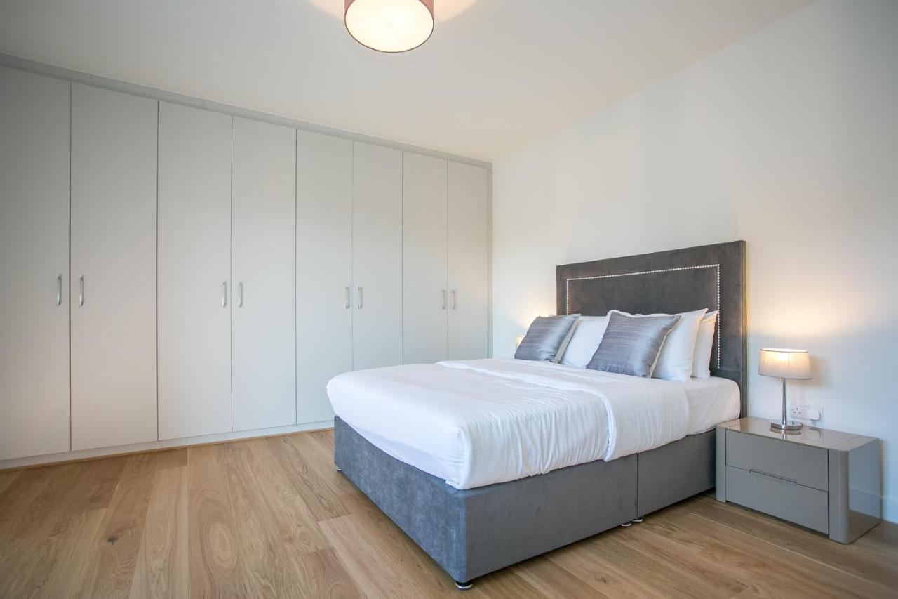 Grand Canal Square Apartments Дублін Екстер'єр фото