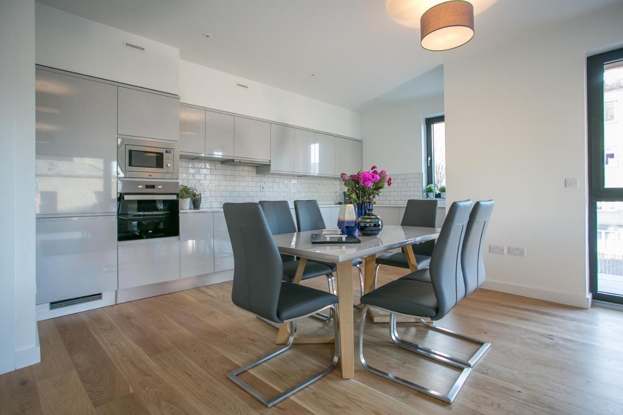 Grand Canal Square Apartments Дублін Екстер'єр фото