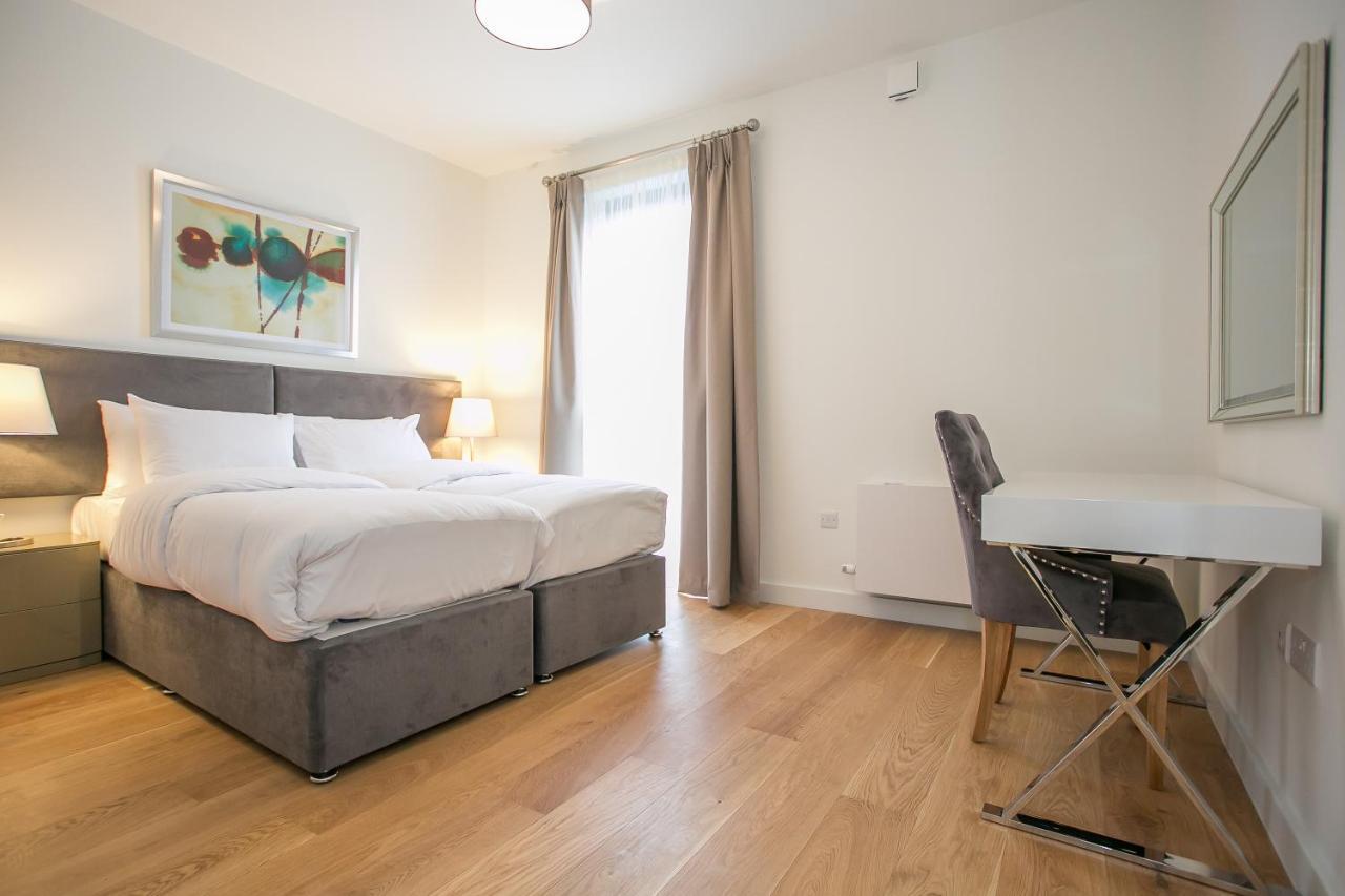Grand Canal Square Apartments Дублін Екстер'єр фото