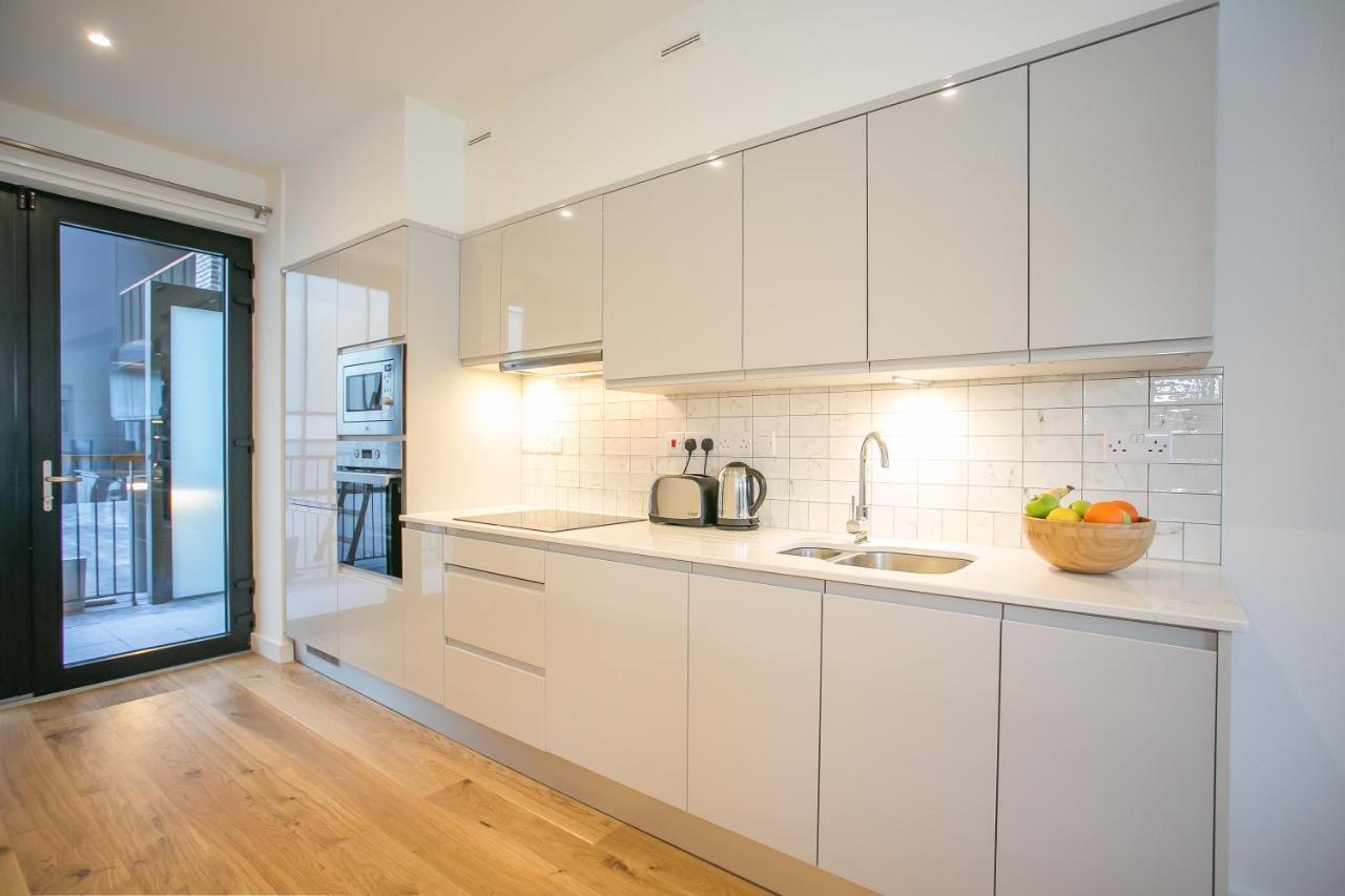 Grand Canal Square Apartments Дублін Екстер'єр фото
