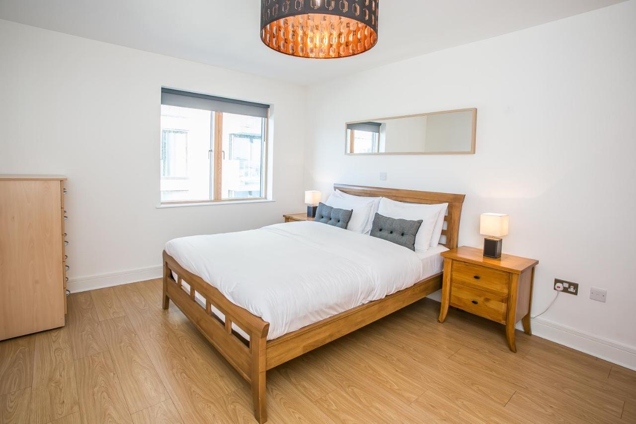 Grand Canal Square Apartments Дублін Екстер'єр фото