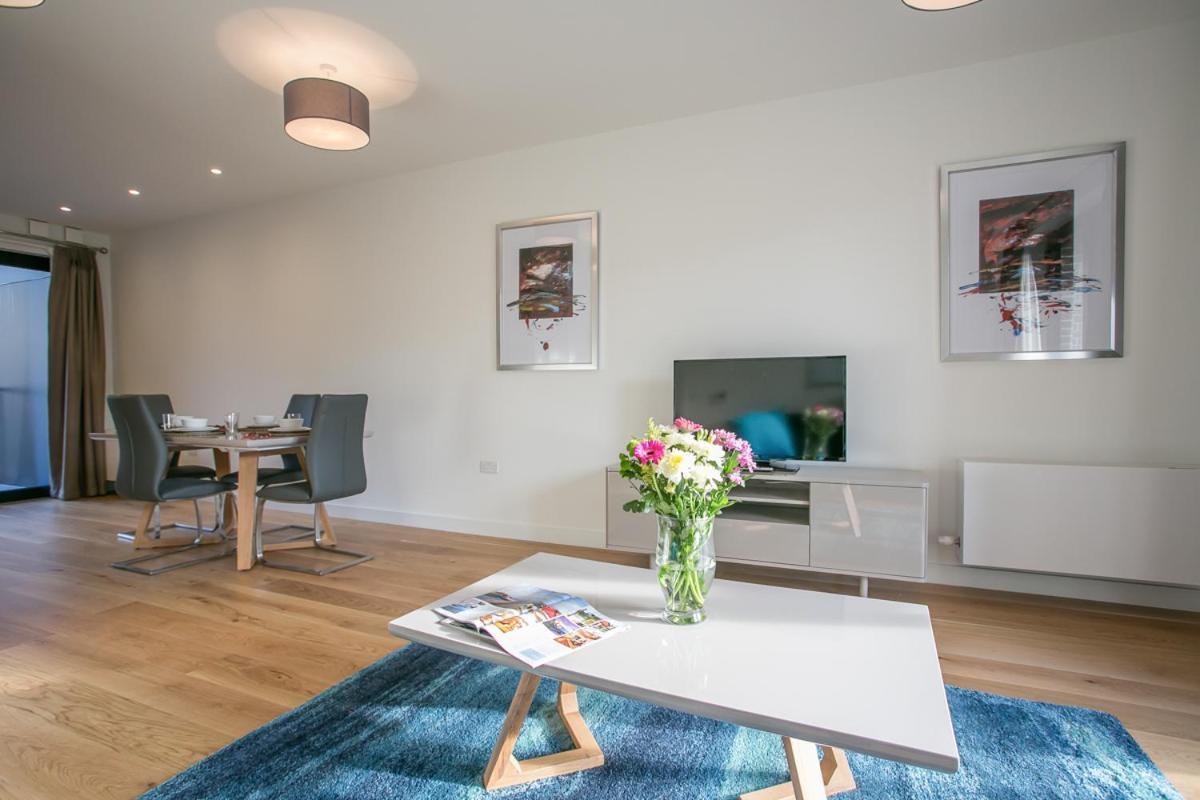 Grand Canal Square Apartments Дублін Екстер'єр фото