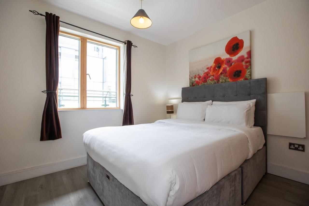 Grand Canal Square Apartments Дублін Екстер'єр фото