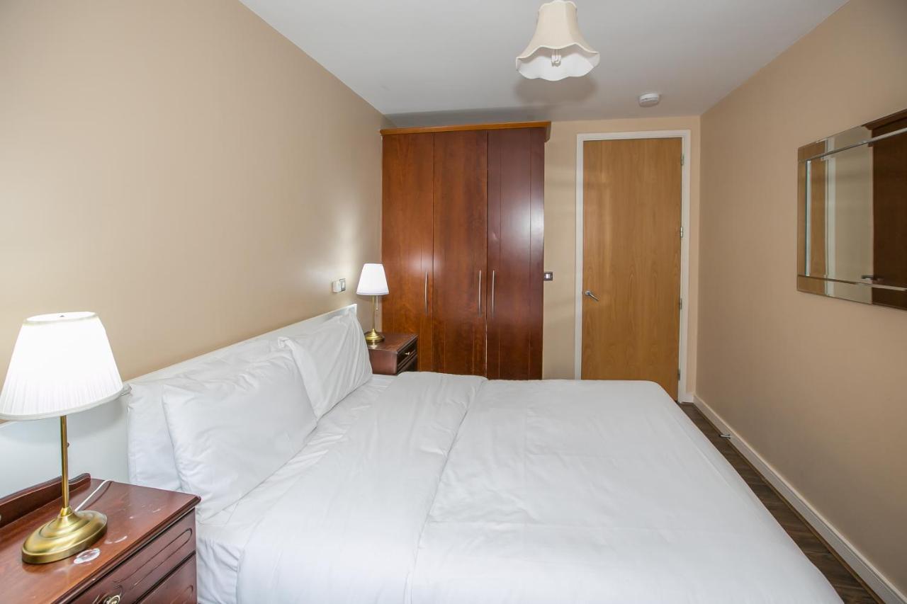Grand Canal Square Apartments Дублін Екстер'єр фото