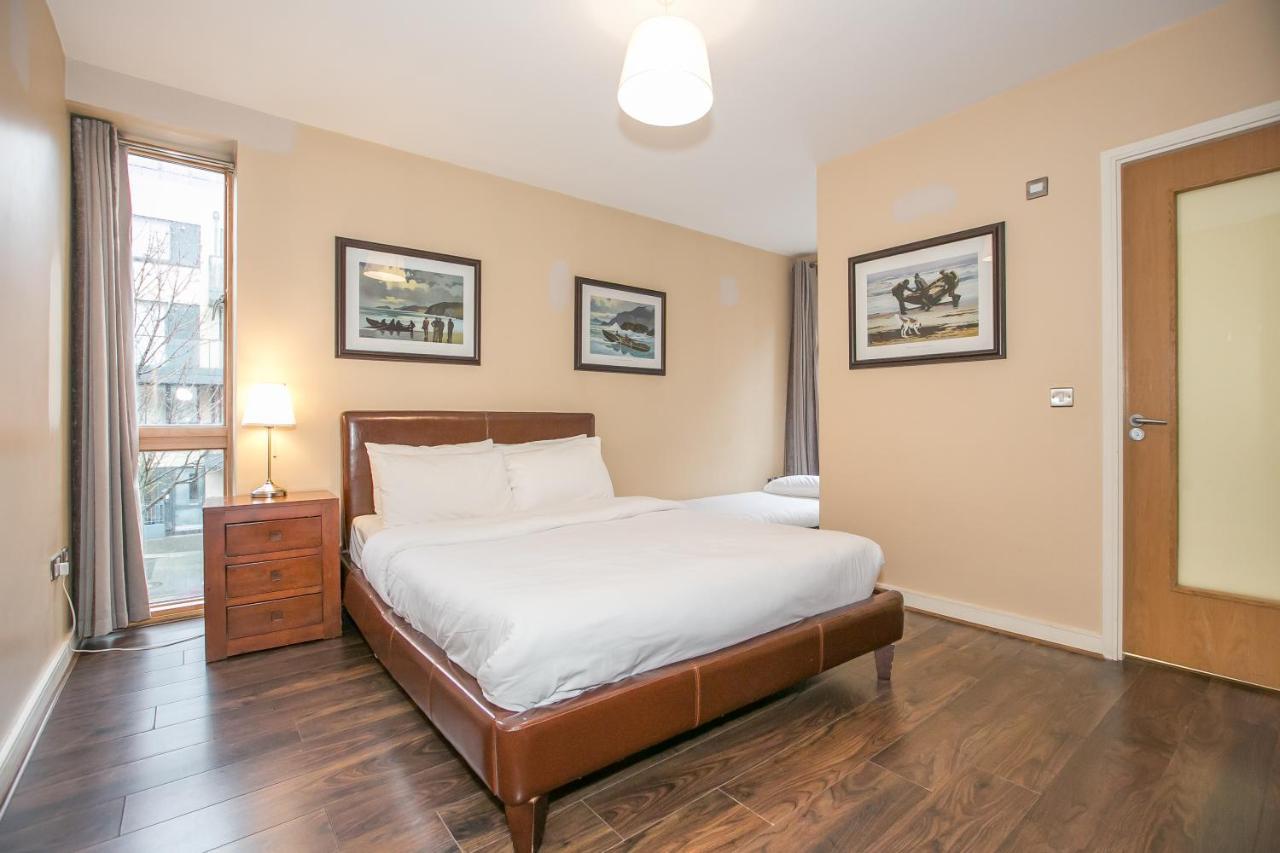Grand Canal Square Apartments Дублін Екстер'єр фото