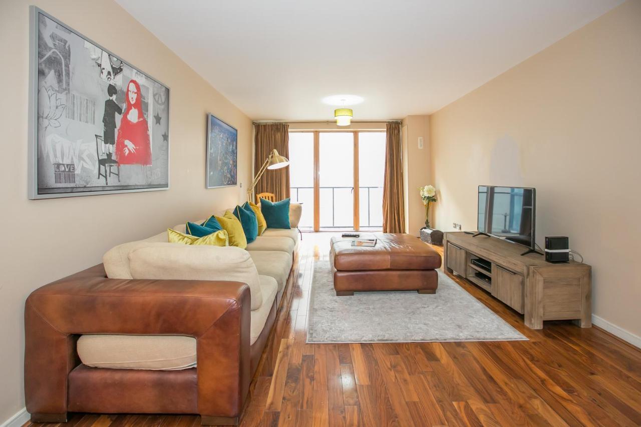 Grand Canal Square Apartments Дублін Екстер'єр фото