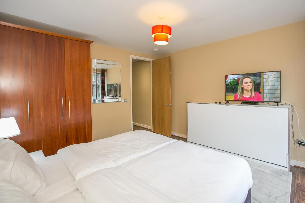 Grand Canal Square Apartments Дублін Екстер'єр фото